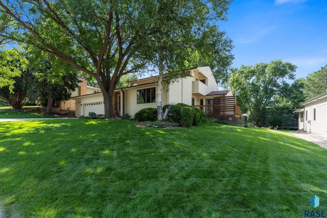 401 E Aspen Dr Drive, Sioux Falls, SD 57105