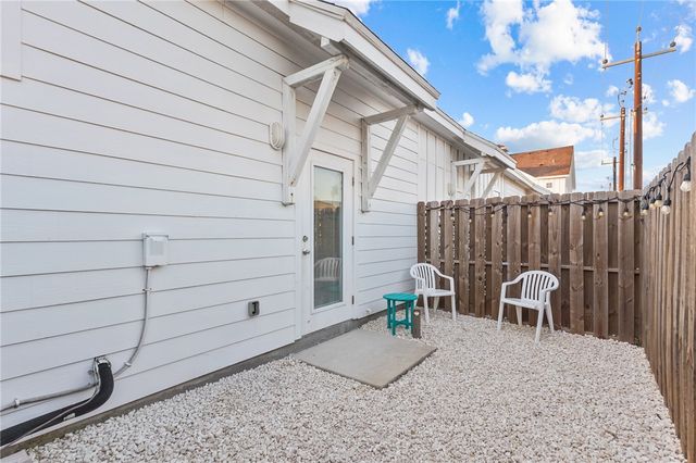 15110 Arashi Beach Dr, Corpus Christi, TX 78418