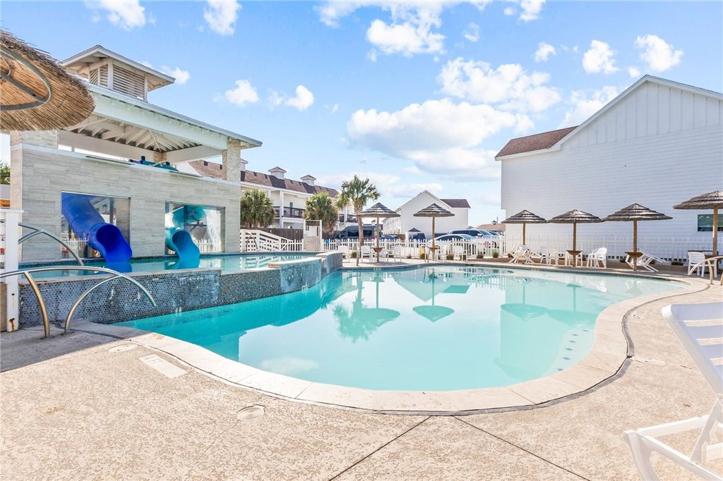 15110 Arashi Beach Dr, Corpus Christi, TX 78418 — photo 3