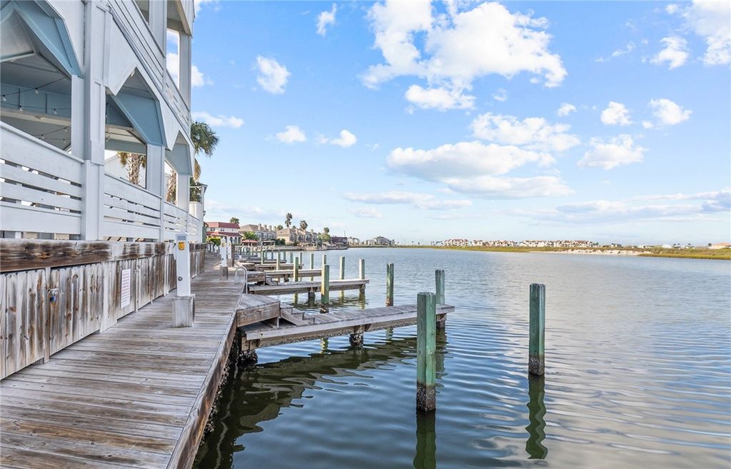15110 Arashi Beach Dr, Corpus Christi, TX 78418 — photo 4