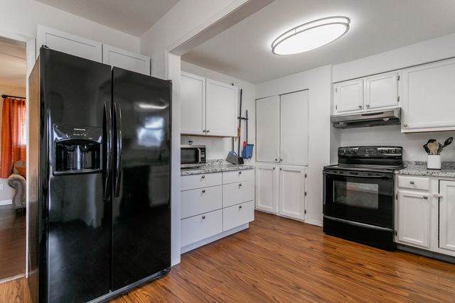 6601 S GATEWAY BLVD, Columbia, MO 65203