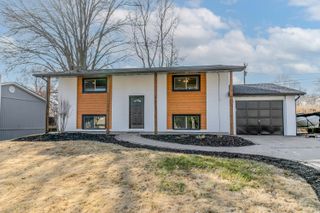 6601 S GATEWAY BLVD, Columbia, MO 65203