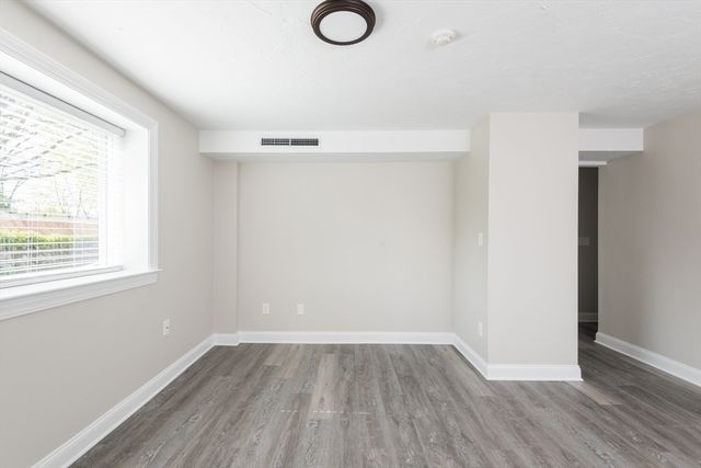 211 West St 6B, Quincy, MA 02169