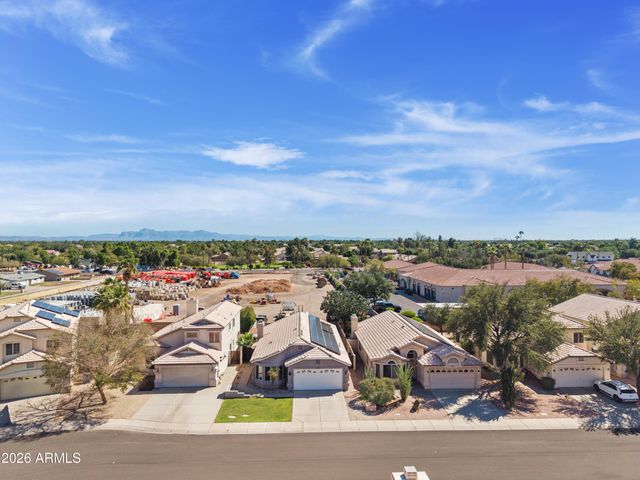 417 S ASH Street, Gilbert, AZ 85233