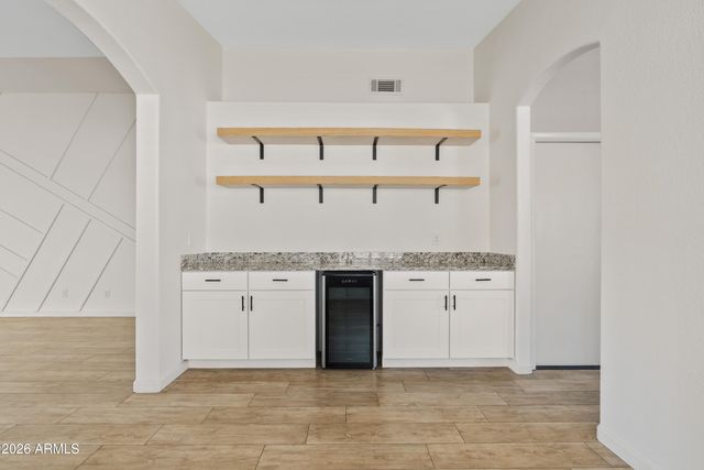 417 S ASH Street, Gilbert, AZ 85233