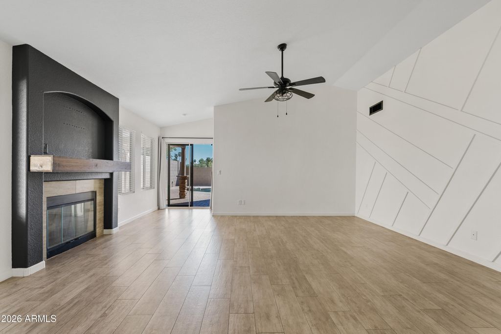 417 S ASH Street, Gilbert, AZ 85233 — photo 5