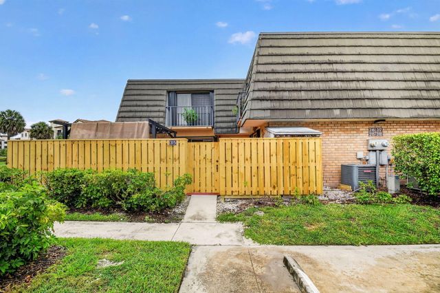 315 3rd Way, West Palm Beach, FL 33407
