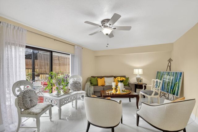 315 3rd Way, West Palm Beach, FL 33407
