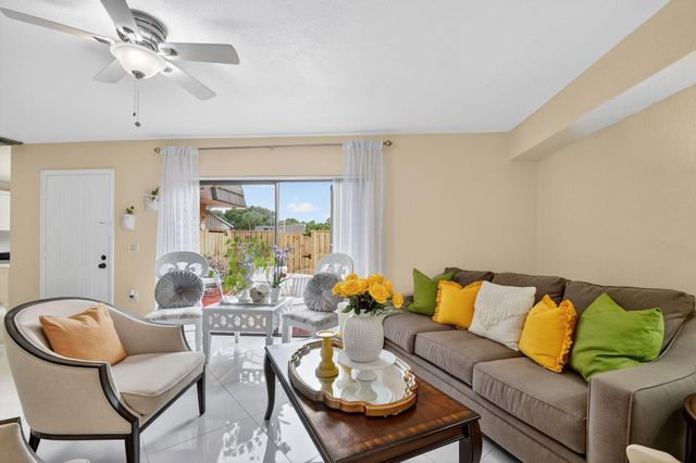 315 3rd Way, West Palm Beach, FL 33407