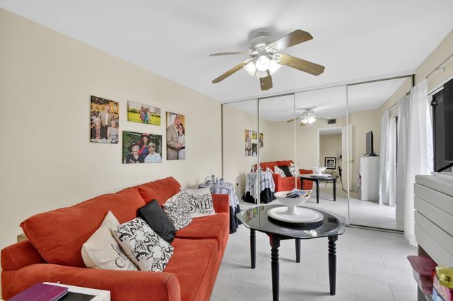 315 3rd Way, West Palm Beach, FL 33407