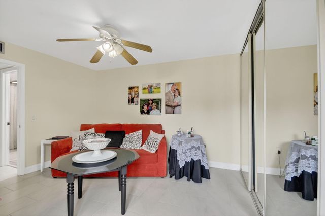 315 3rd Way, West Palm Beach, FL 33407