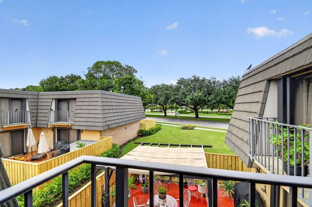 315 3rd Way, West Palm Beach, FL 33407