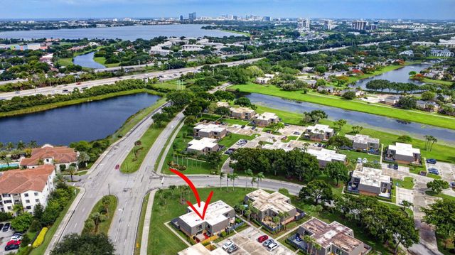 315 3rd Way, West Palm Beach, FL 33407