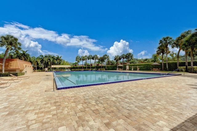 315 3rd Way, West Palm Beach, FL 33407