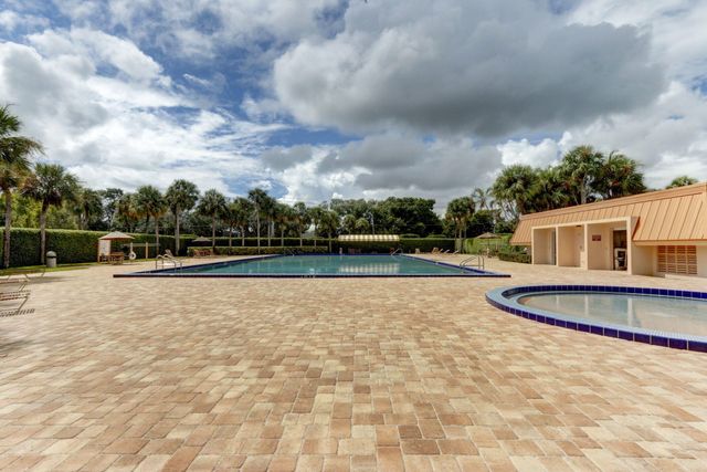 315 3rd Way, West Palm Beach, FL 33407