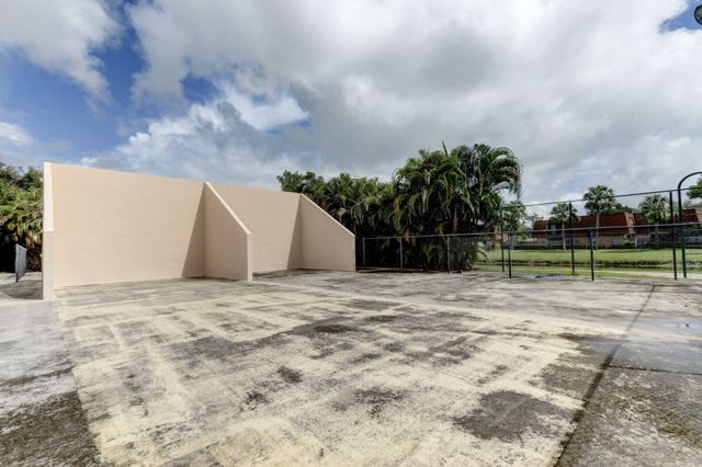 315 3rd Way, West Palm Beach, FL 33407