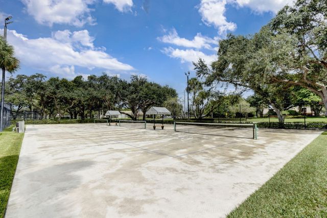 315 3rd Way, West Palm Beach, FL 33407