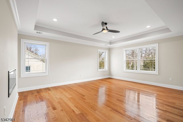 118 Cambridge Rd, Westfield Town, NJ 07090