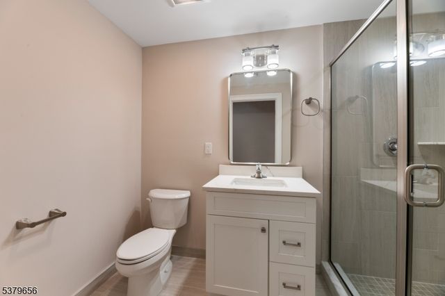 118 Cambridge Rd, Westfield Town, NJ 07090