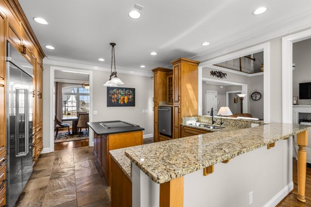 335 Lakeshore Cove Drive, Fort Oglethorpe, GA 30742