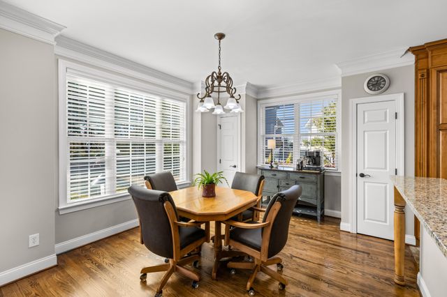 335 Lakeshore Cove Drive, Fort Oglethorpe, GA 30742