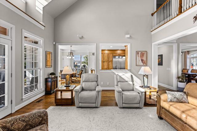 335 Lakeshore Cove Drive, Fort Oglethorpe, GA 30742