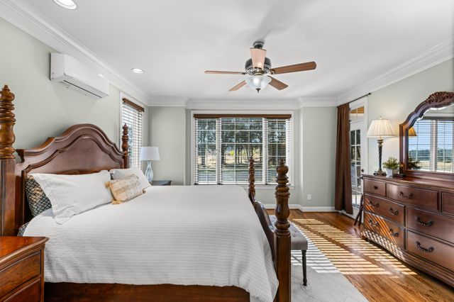 335 Lakeshore Cove Drive, Fort Oglethorpe, GA 30742