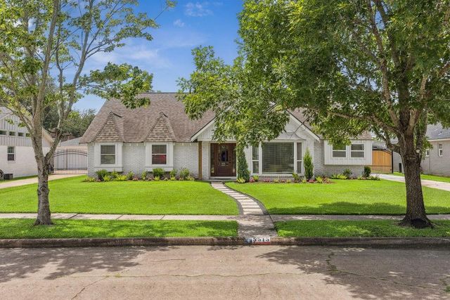 5515 Dumfries Drive, Houston, TX 77096