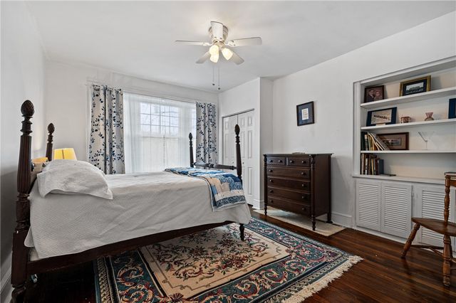 125 Dewey St, Edgewood, PA 15218