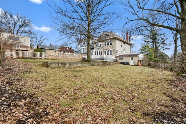 125 Dewey St, Edgewood, PA 15218