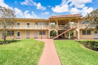 20327 NE 2nd Avenue 26, Miami, FL 33179