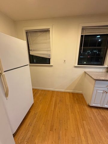 73 Hudson Street 3, Boston, MA 02111