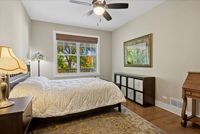 12915 Pleasant Valley Road, Woodstock, IL 60098