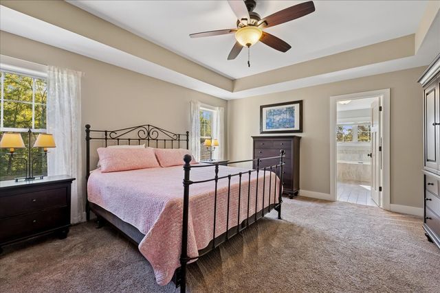 12915 Pleasant Valley Road, Woodstock, IL 60098