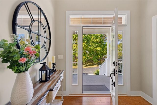 12915 Pleasant Valley Road, Woodstock, IL 60098