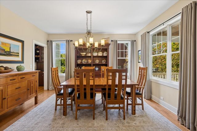 12915 Pleasant Valley Road, Woodstock, IL 60098