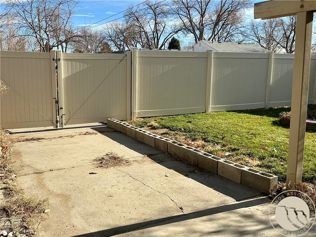 1704 Lewis Avenue, Billings, MT 59102