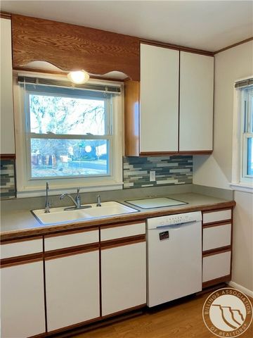 1704 Lewis Avenue, Billings, MT 59102