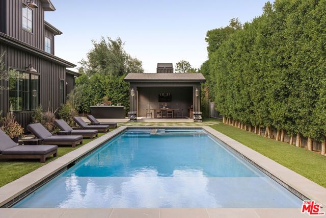 5330 Amestoy Avenue, Encino (los Angeles), CA 91316
