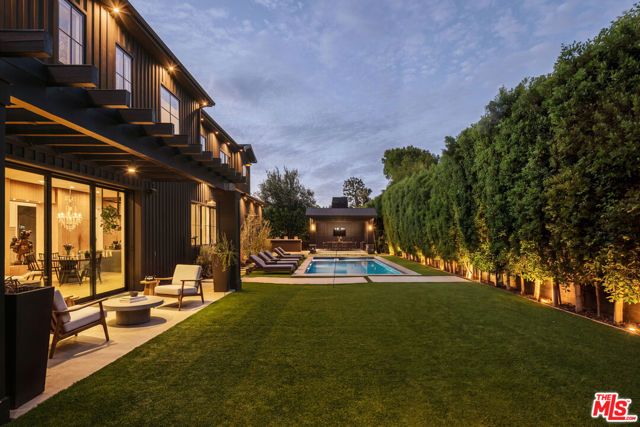 5330 Amestoy Avenue, Encino (los Angeles), CA 91316