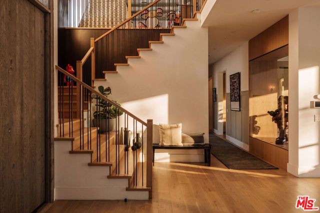 5330 Amestoy Avenue, Encino (los Angeles), CA 91316