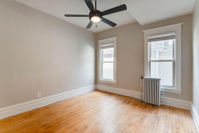 220 W 33rd Street, Minneapolis, MN 55408