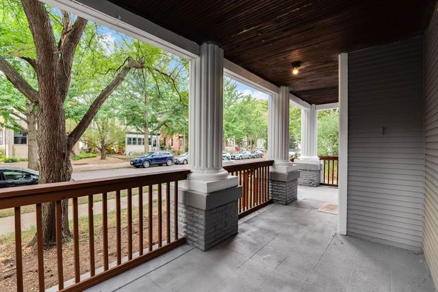 220 W 33rd Street, Minneapolis, MN 55408