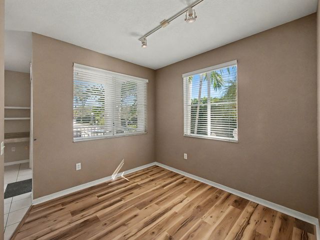 11010 Legacy Drive 206, Palm Beach Gardens, FL 33410