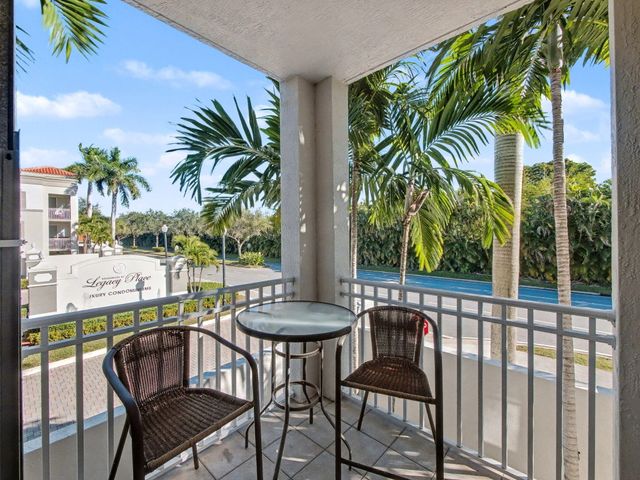 11010 Legacy Drive 206, Palm Beach Gardens, FL 33410