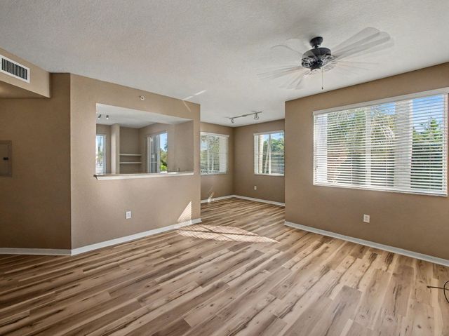 11010 Legacy Drive 206, Palm Beach Gardens, FL 33410