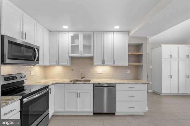 4714 HALE HAVEN DR, Ellicott City, MD 21043