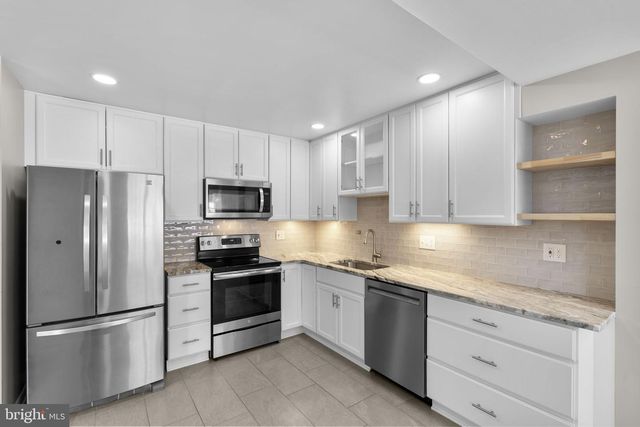 4714 HALE HAVEN DR, Ellicott City, MD 21043