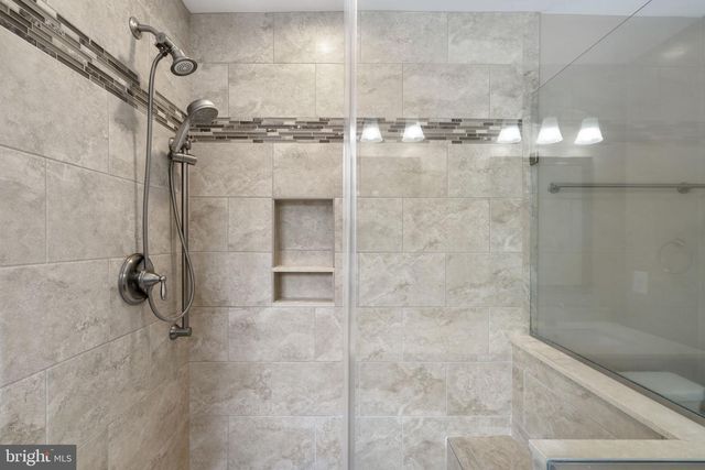 4714 HALE HAVEN DR, Ellicott City, MD 21043