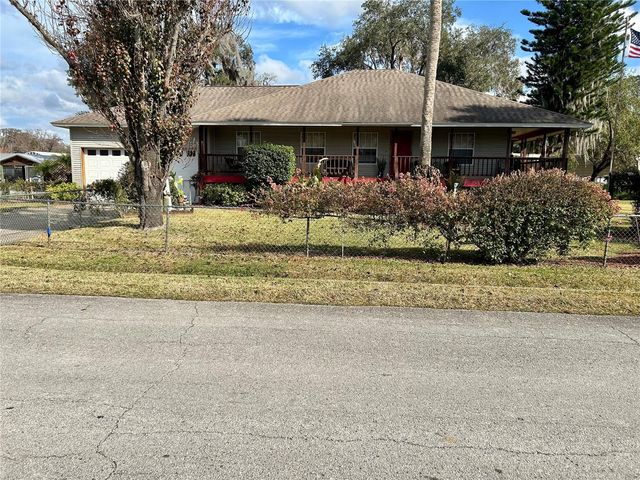 55730 HOLIDAY CIRCLE, Astor, FL 32102